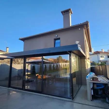 Dream House 1